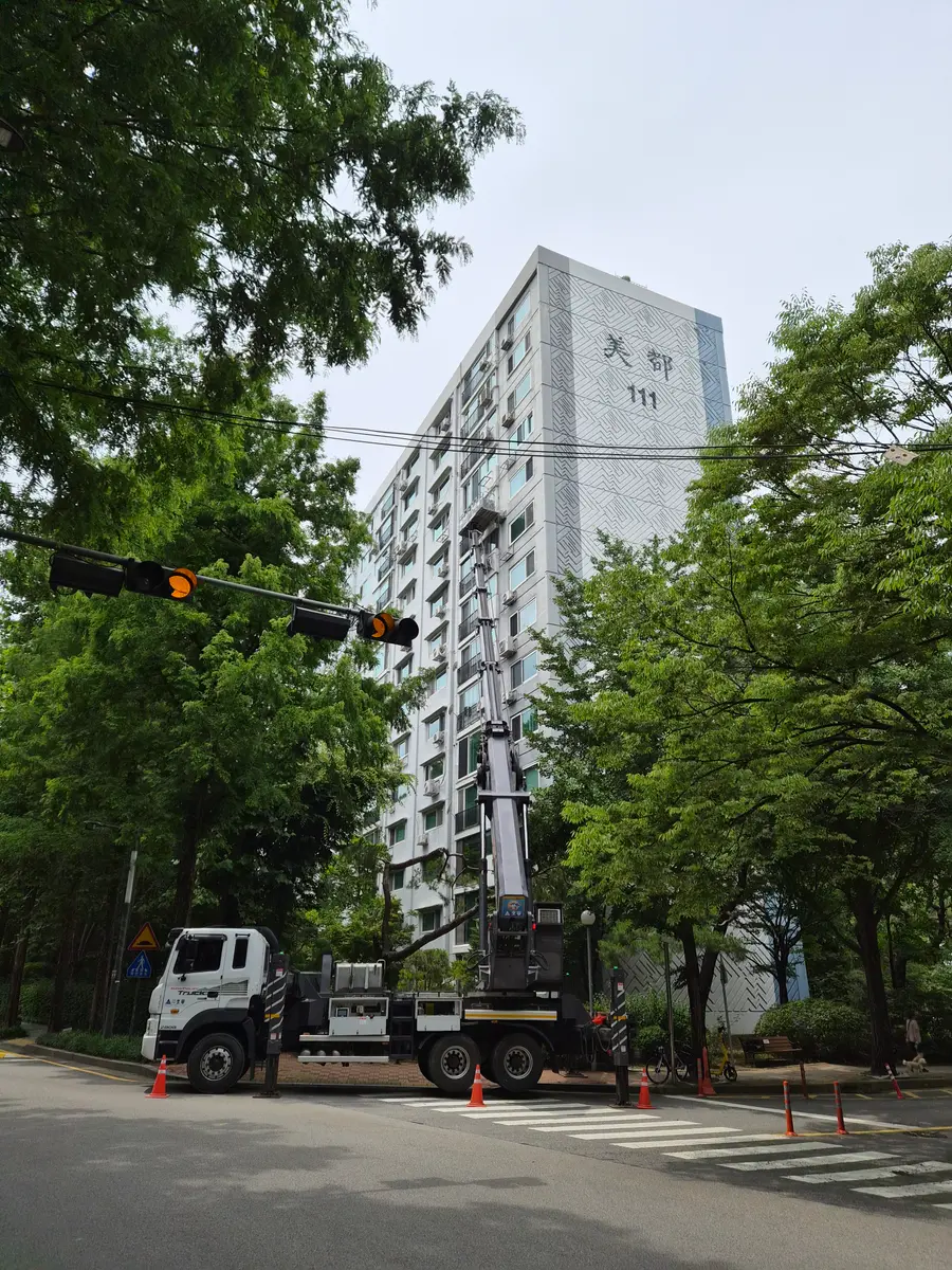 서울 강남구 대치동 스카이차 작업 현장 2026년 6월 22일 사진 2